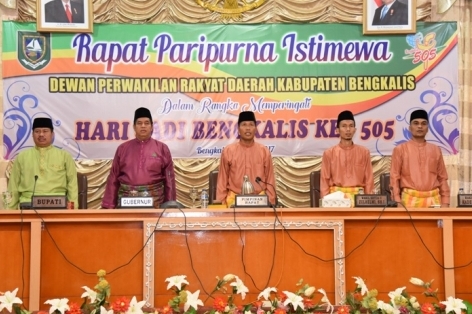 https://diskominfotik.bengkaliskab.go.id/asset/berita/original/68507192423-hari_jadi_ke_505_bengkalis1.jpg