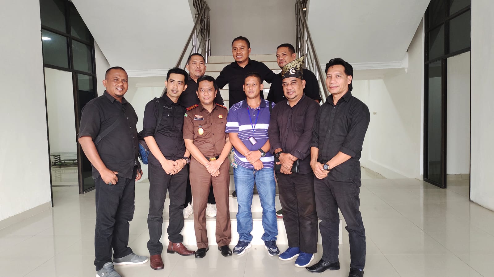 Laskar Hulubalang Melayu Bersatu Kunjungi Kantor Kejari Bengkalis 