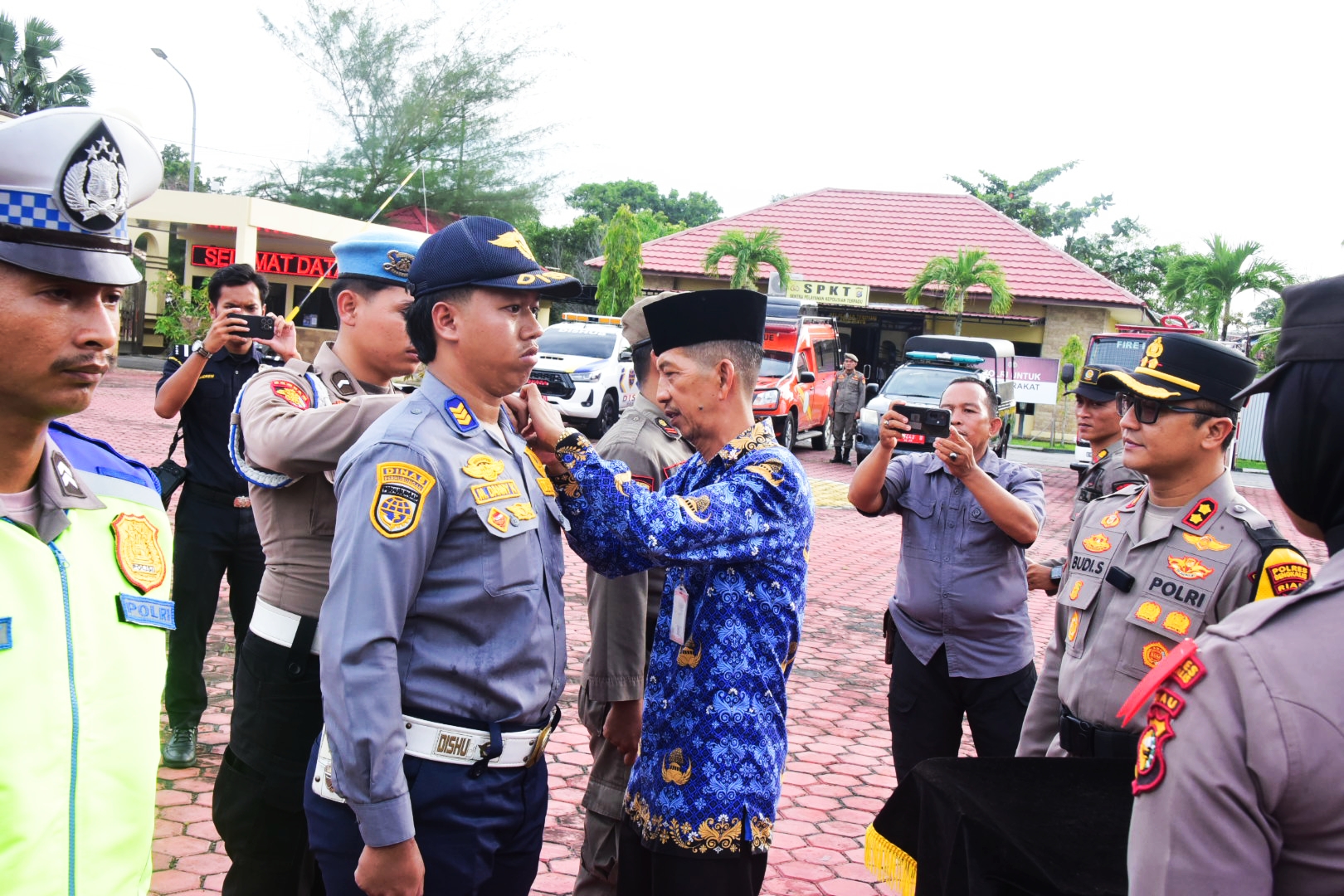 Ciptakan Suasana Nataru Aman, Nyaman dan Kondusif, Bupati Bengkalis Ikut Apel Gelar Pasukan 