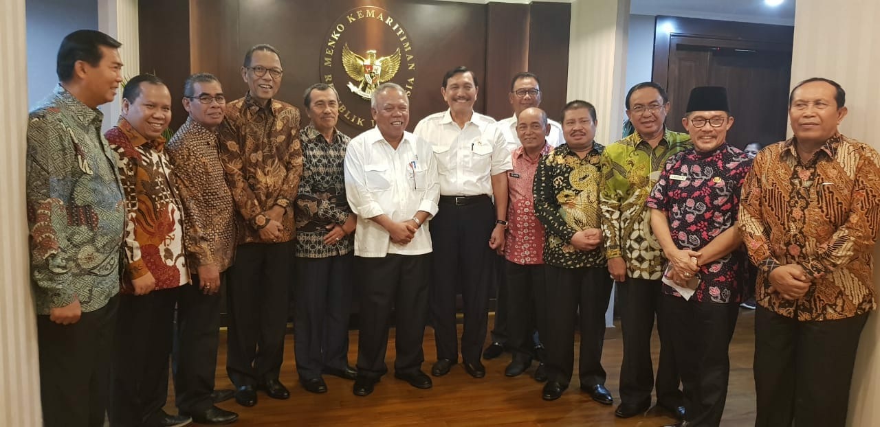 Bupati Amril Mukminin Ikut Pertemuan dengan Menko Bidang Kemaritiman dan PUPR di Jakarta