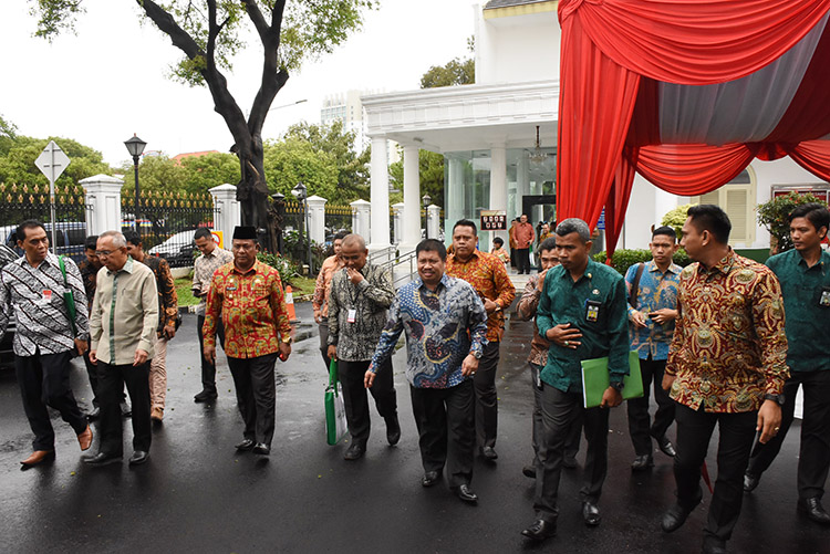 Cegah Karhutla, Bupati Minta MPA Selalu Pantau dan Lakukan Koordinasi