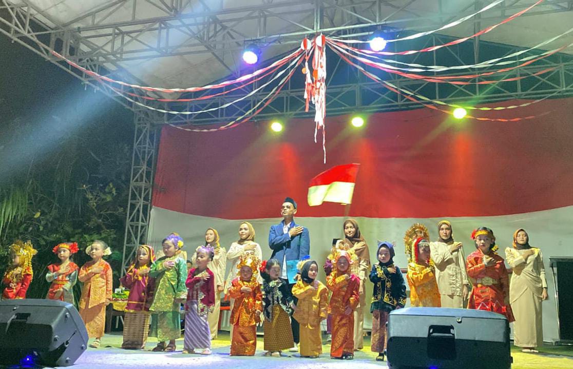 Pesta Rakyat RT 004 RW 002 Rimba Sekampung Sempena HUT ke-80 Republik Indonesia Berlangsung Meriah.