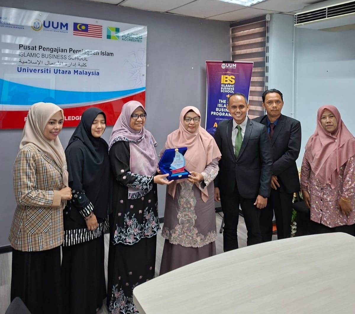 ISNJ Bengkalis dan Universitas Utara Malaysia Jalin MOU Strategis Perkuat Kolaborasi Akademik Internasional