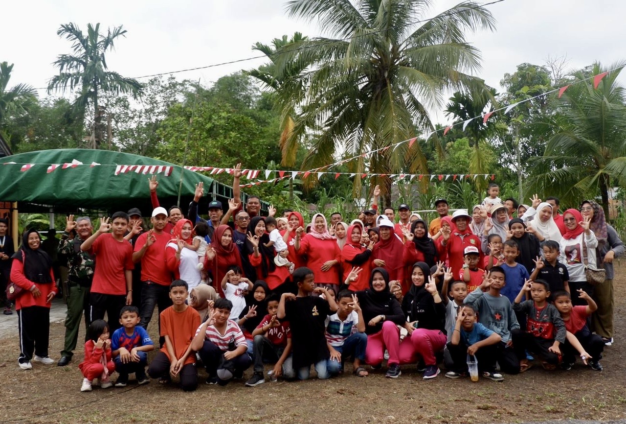 Warga RT.002 RW.002 Dusun 01 Desa Senggoro Kompak Peringati Perayaan HUT RI