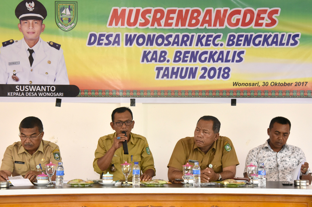 https://diskominfotik.bengkaliskab.go.id/asset/berita/original/82729458017-rahman_foto_desa_wonosari_musrembang_copy.jpg