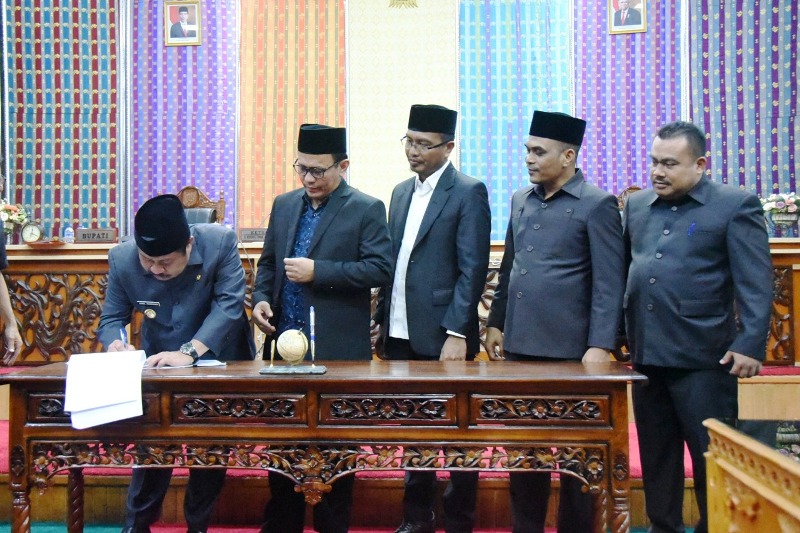 APBD Kabupaten Bengkalis Disepakati Eksekutif dan Legislatif Rp3,820 Triliun