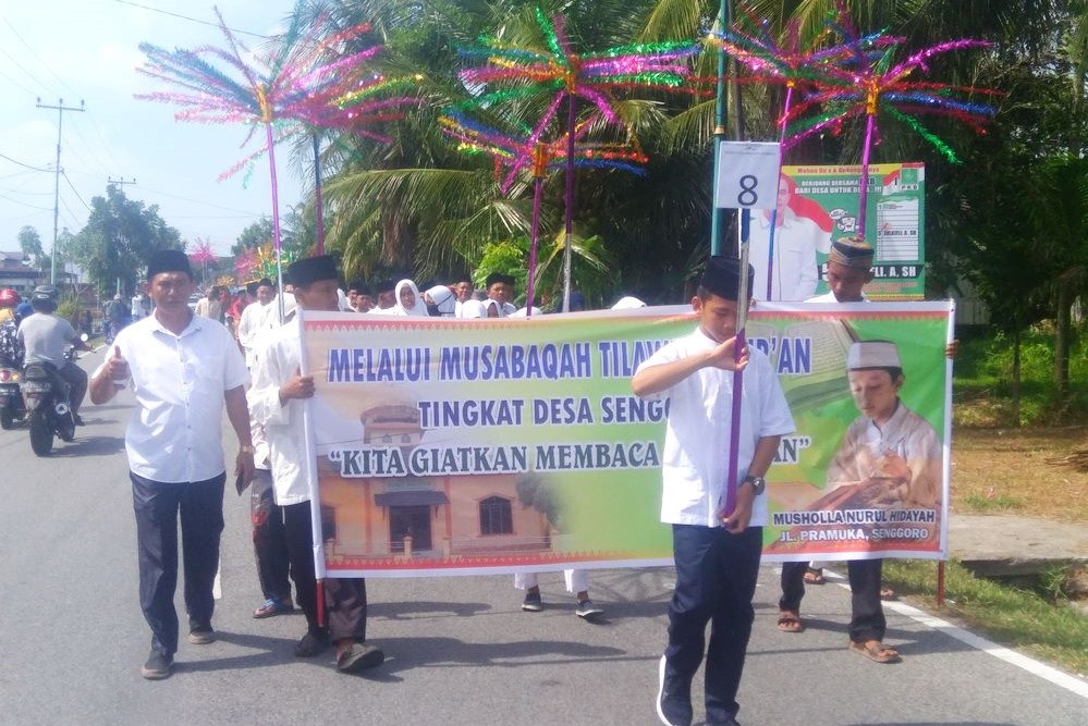 Ribuan Jemaah 14 Masjid/Musala Ikuti Pawai Taaruf MTQ ke-XI Desa Senggoro