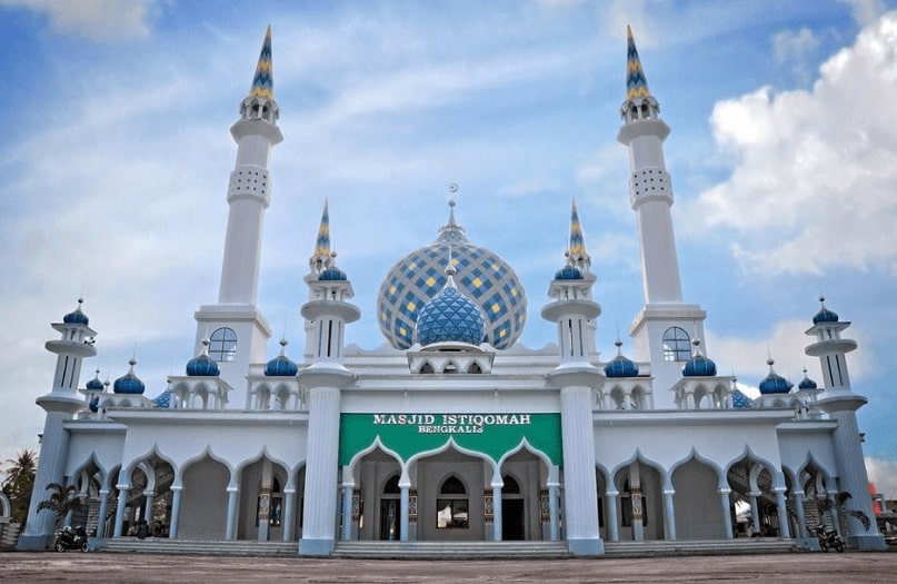 Sempat Ditutup Dua Pekan, Mulai Jumat Ini Masjid Agung Istiqomah Kembali Dibuka