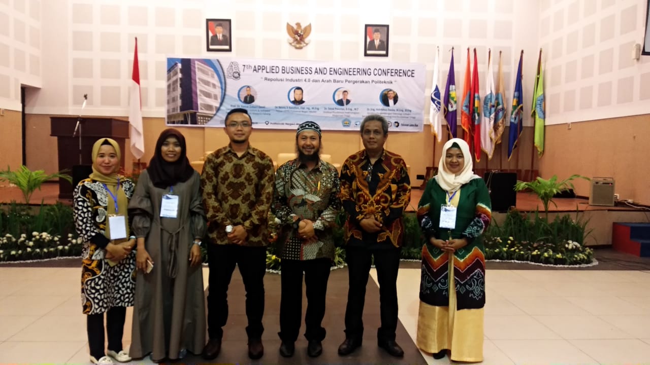 Seminar Nasional di Medan, Dosen Polbeng Raih Paper Terbaik