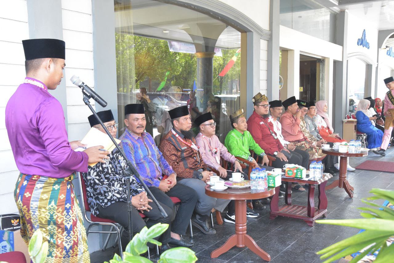 https://diskominfotik.bengkaliskab.go.id/asset/berita/original/90210623784-6b58e8d74d4e4be733ef526d95ab16b05f16e18178703c3d622c4c9ef517bb91.jpeg