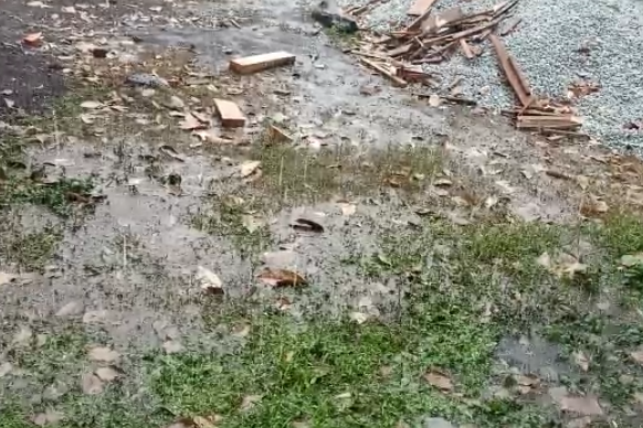 Hujan Deras Juga Turun di Desa Kuala Alam Kecamatan Bengkalis