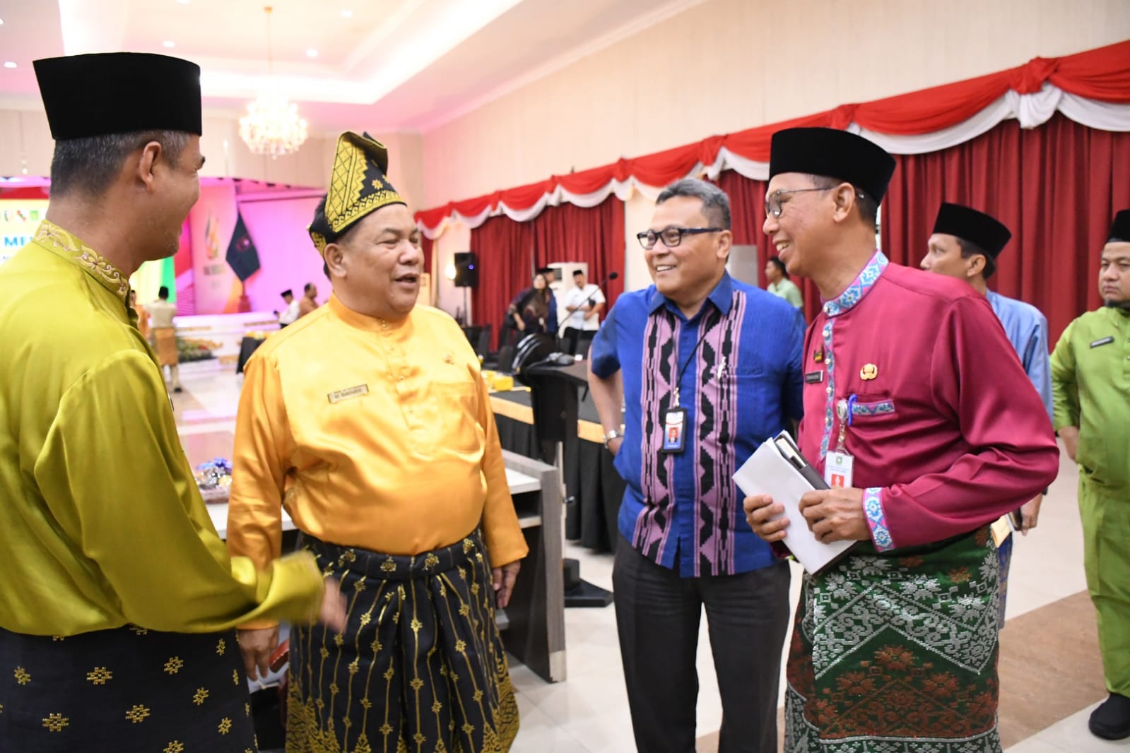 Kendalikan Inflasi, Bupati Bengkalis Ikuti High Level Meeting TPID se-Provinsi Riau