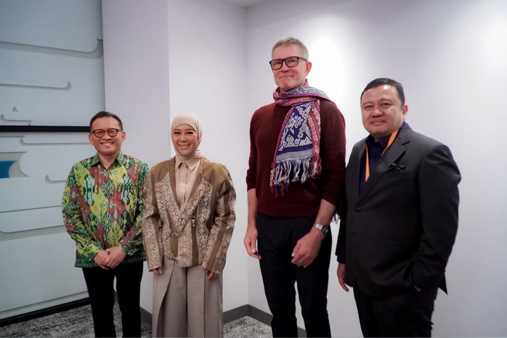 Menkomdigi Tegaskan Kewajiban Pelindungan Anak ke CEO Roblox di Amerika Serikat