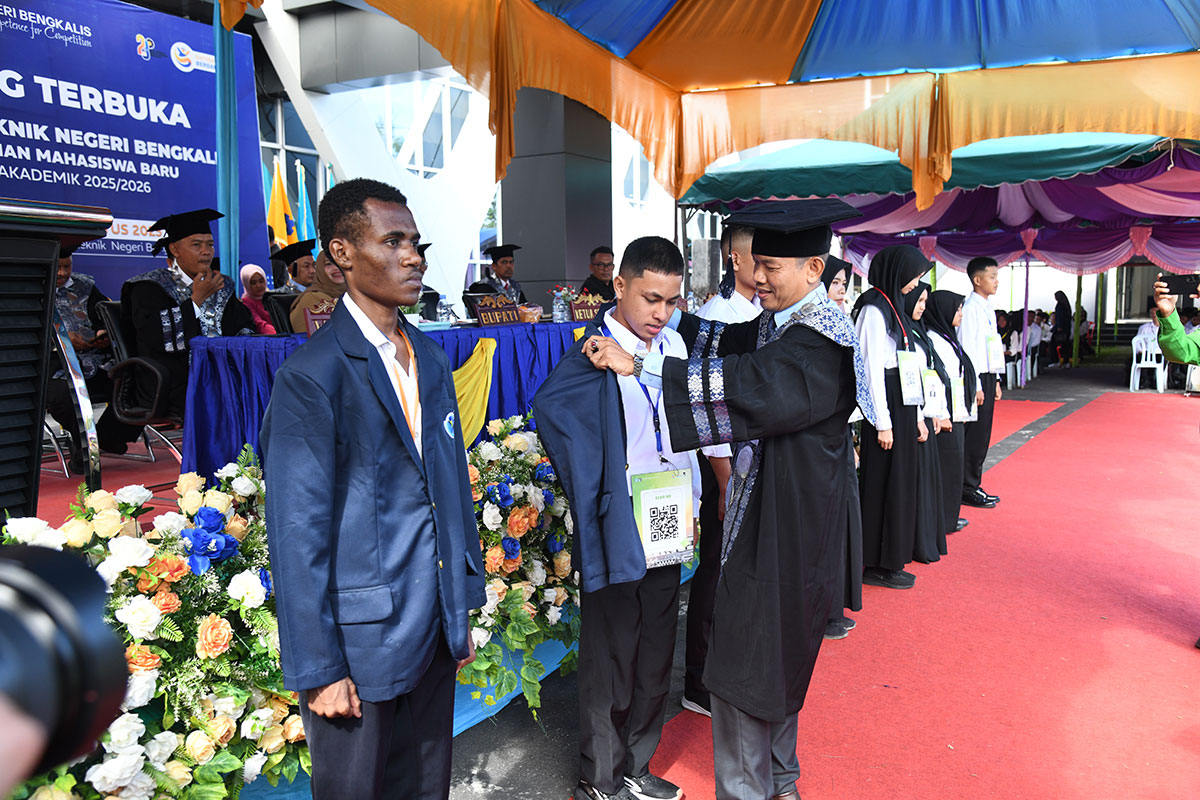 https://diskominfotik.bengkaliskab.go.id/asset/berita/original/96467573514-penerimaan-polbeng.jpg