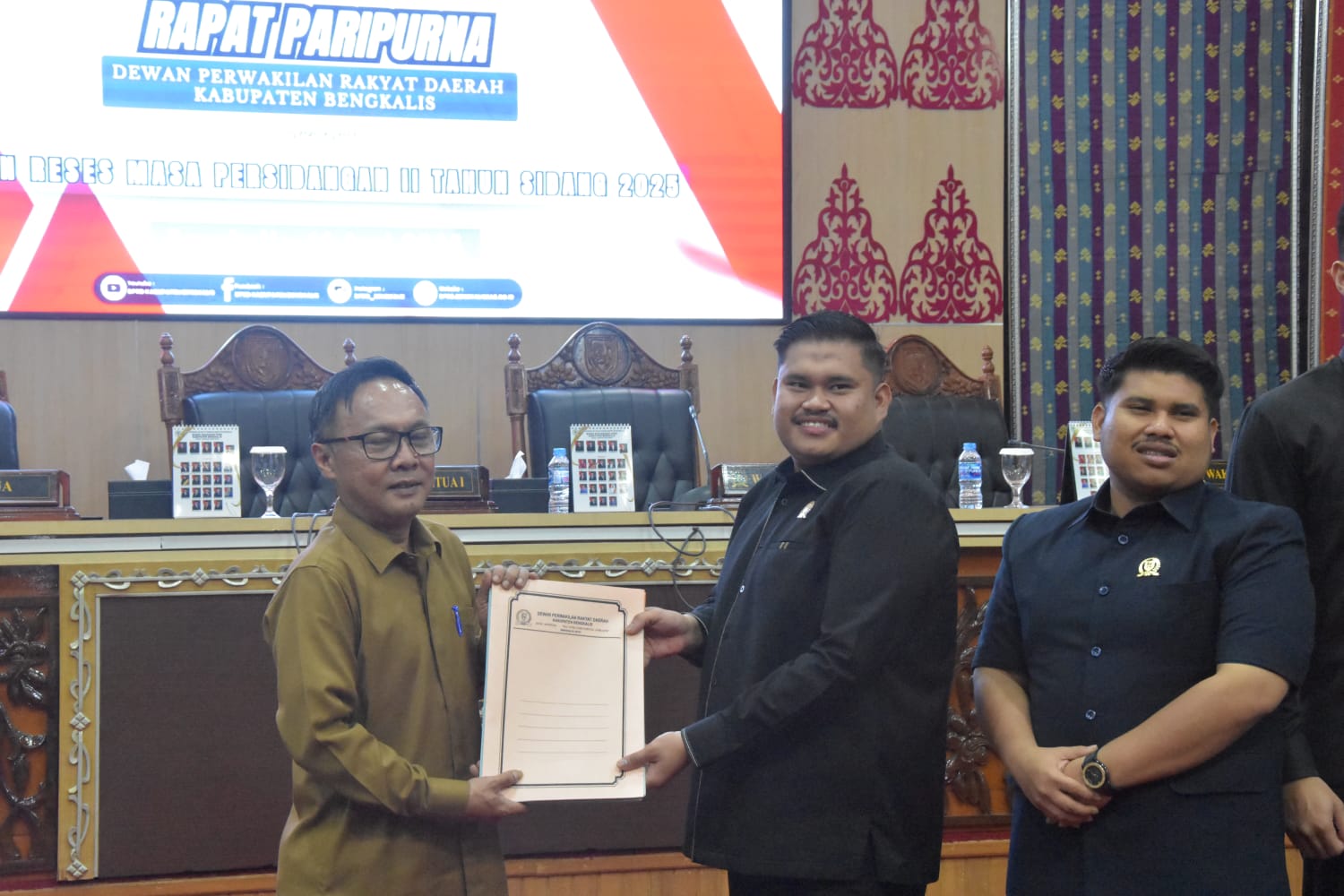 https://diskominfotik.bengkaliskab.go.id/asset/berita/original/96794527587-img-20250616-wa0025.jpg