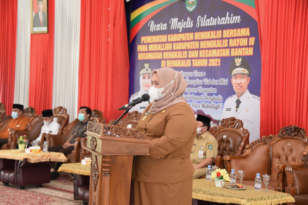 https://diskominfotik.bengkaliskab.go.id/asset/berita/original/97544493725-siap-siap_bagi_pemdes,_penyaluran_dana_desa_gunakan_formulasi_baru.jpg