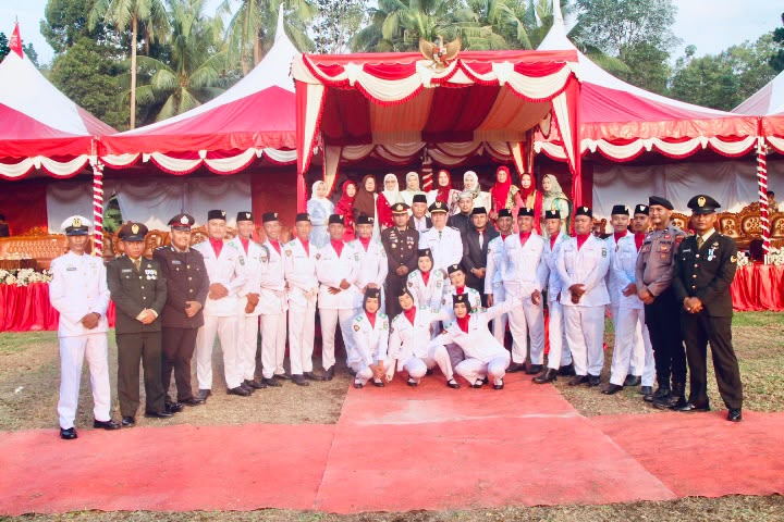 Upacara Detik-Detik Proklamasi Ke-81 RI dan Penurunan Bendera, Di Kecamatan Bantan Digelar Dengan Sempurna