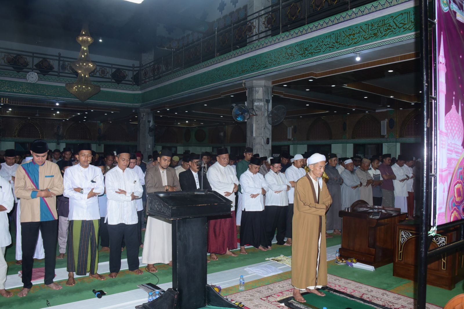 Safari Perdana H Bagus Santoso Sholat Tarawih Berjamaah Di Masjid