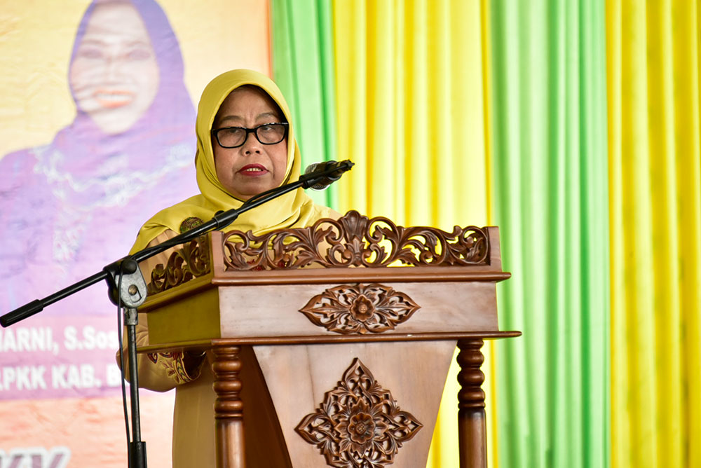 Sambutan Asisten Pemerintahan Sekretariat Daerah, Hj Umi Kalsum